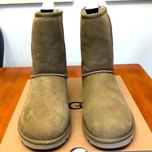 UGG Classic Short II boots
